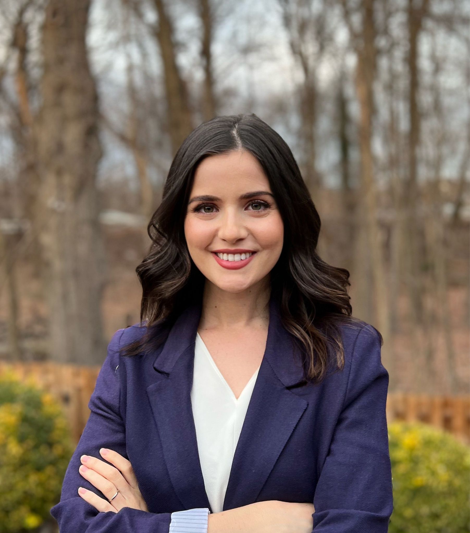 Portrait photo of Dr. Ariella Koplen.